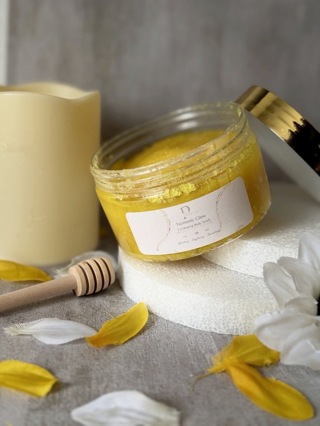 Turmeric Glow Scrub ✨